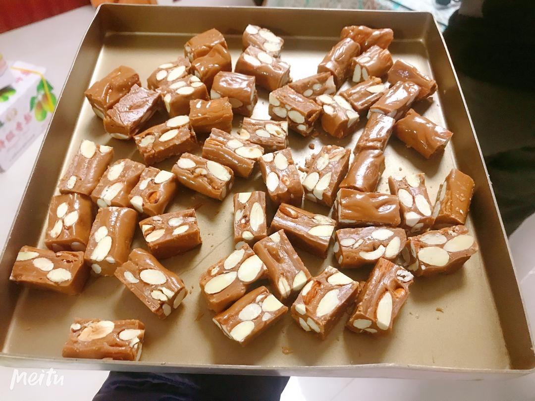 焦糖海盐杏仁太妃糖