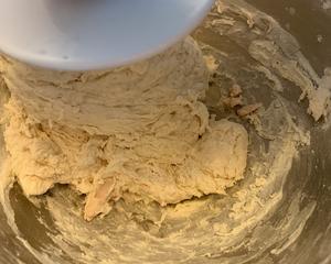 液体酵种黑橄榄面包的做法 步骤3