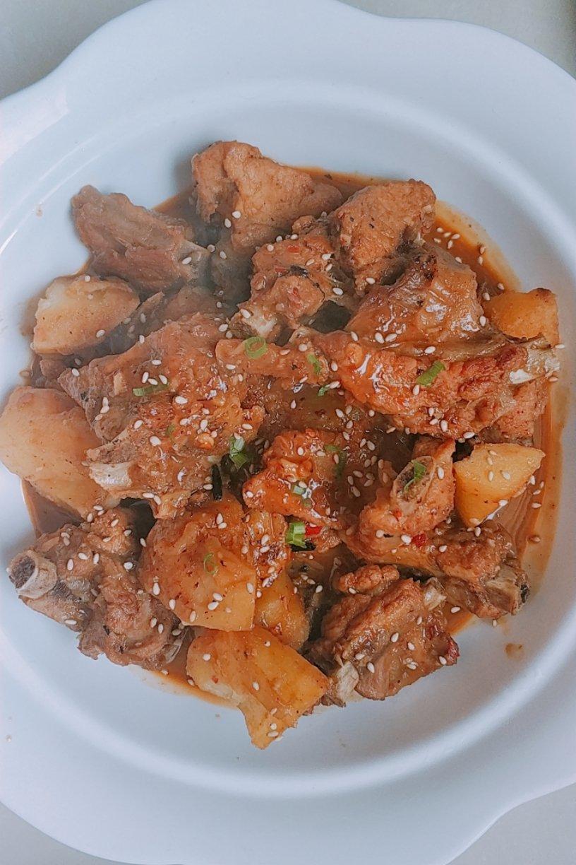 酱香土豆排骨