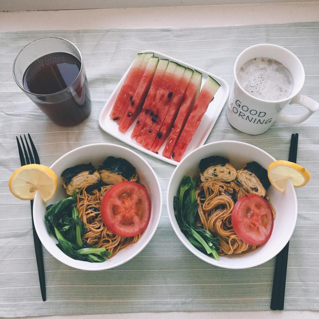 简单好吃的葱油面