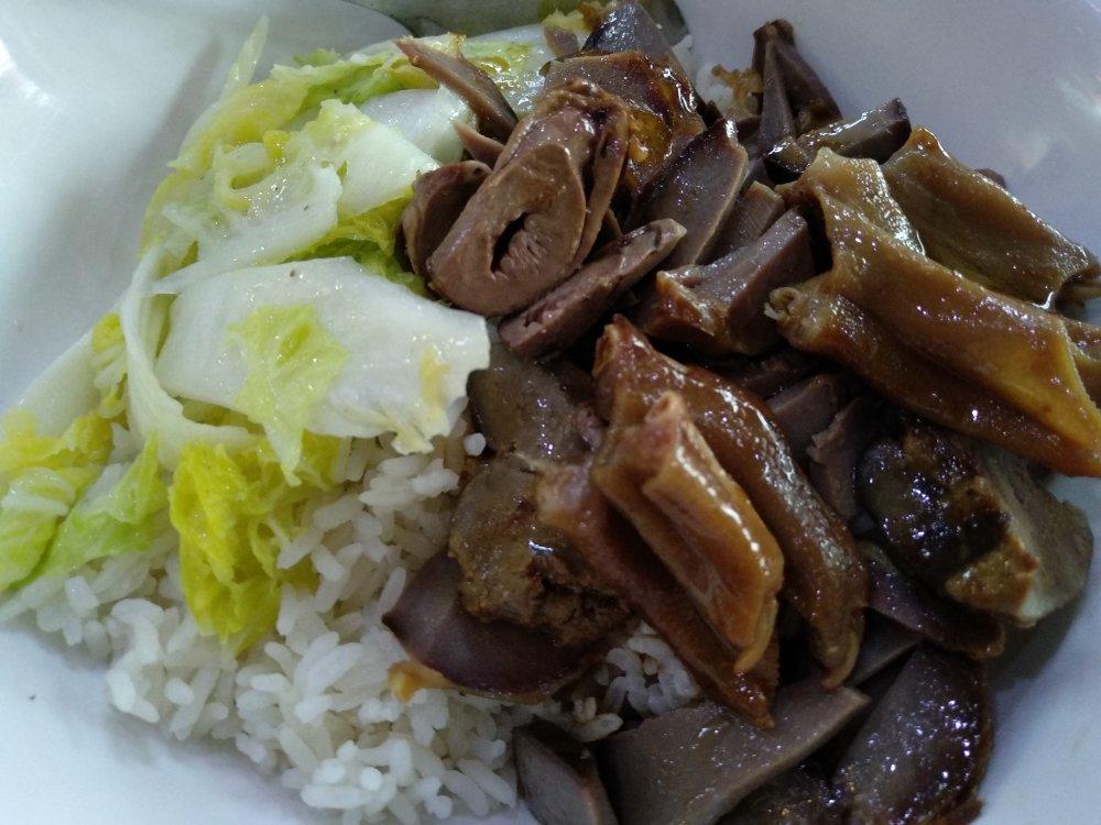 612018年6月5日#午餐612018年6月5日#鹅杂饭午餐食左成个月烧腊饭