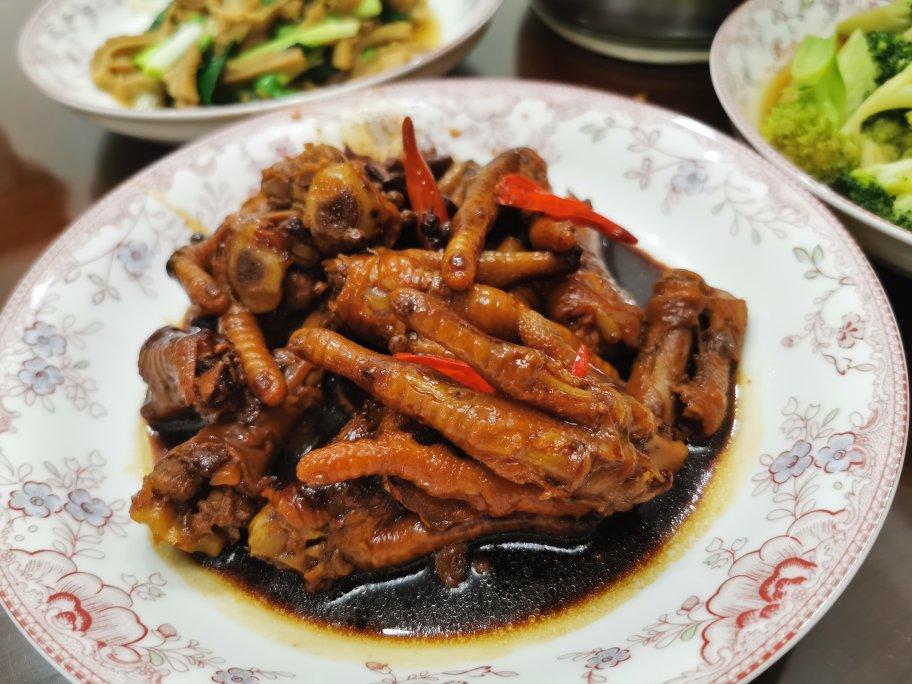 秘制红烧鸡爪