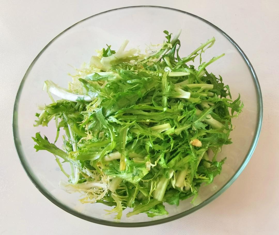 凉拌苦菊