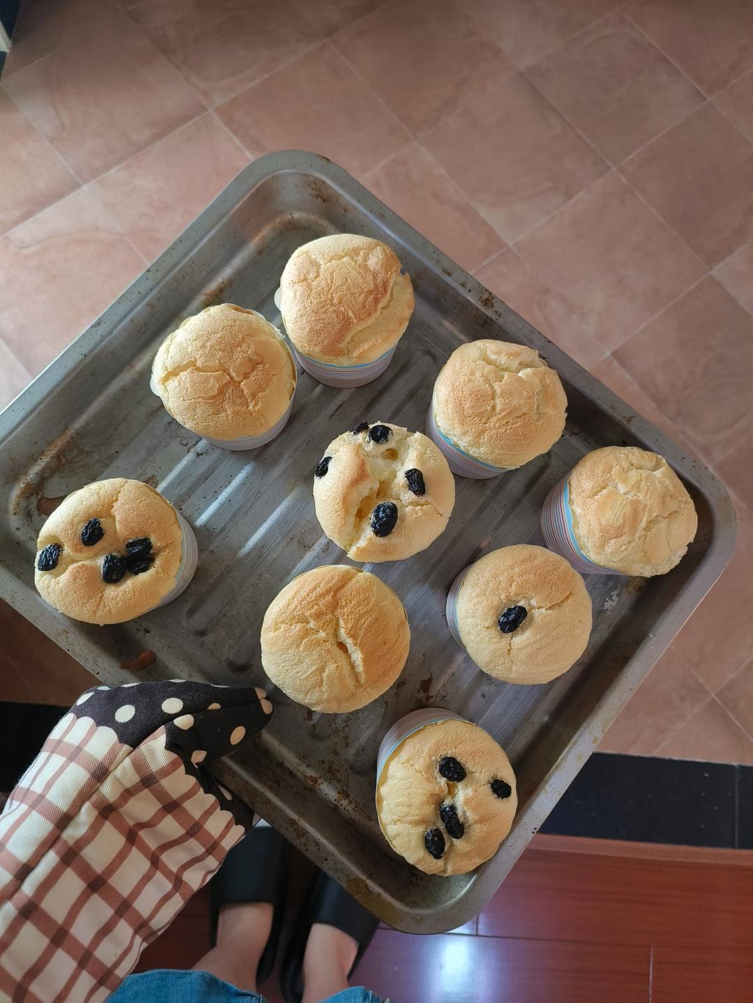 戚风小纸杯蛋糕