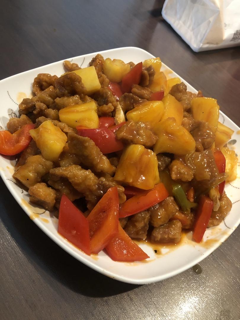 菠萝咕噜肉