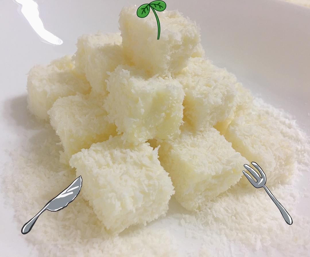 椰丝牛奶小方糕