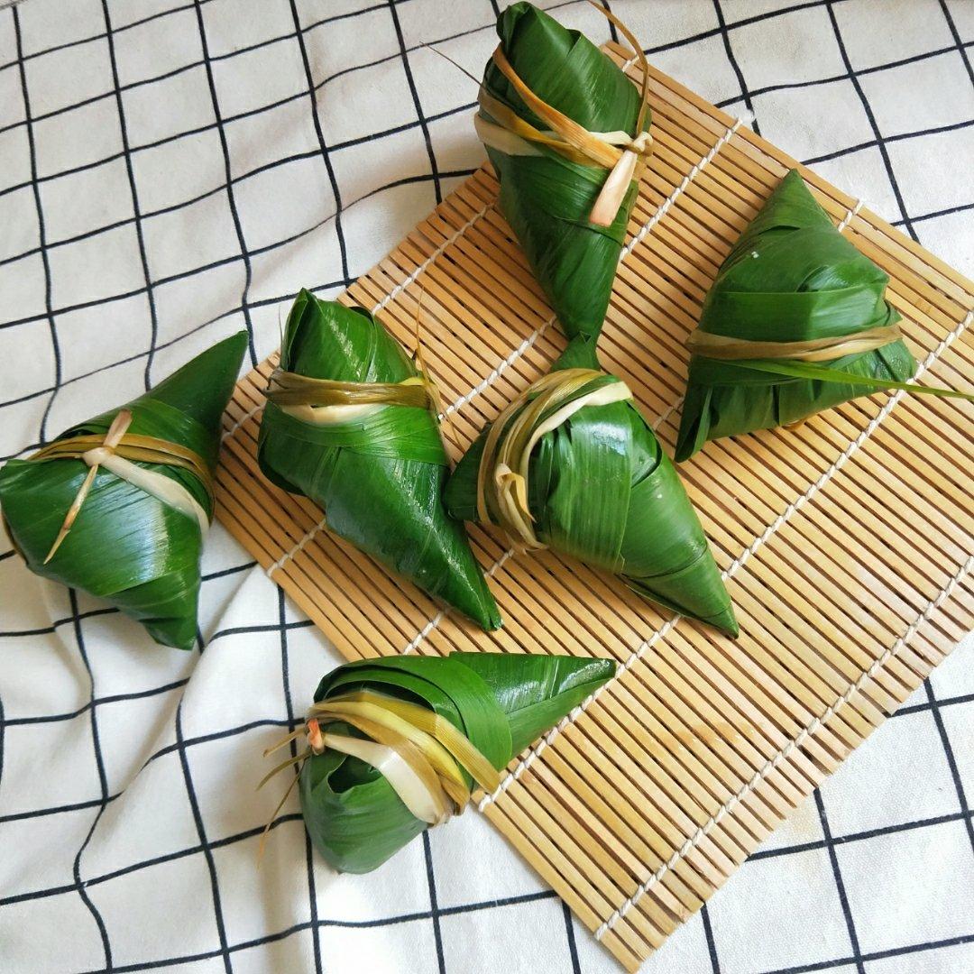 好吃到飞起的肉粽子