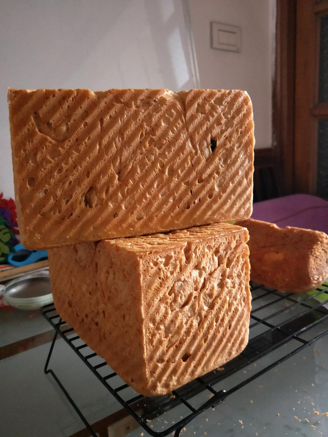 红糖葡萄干核桃面包