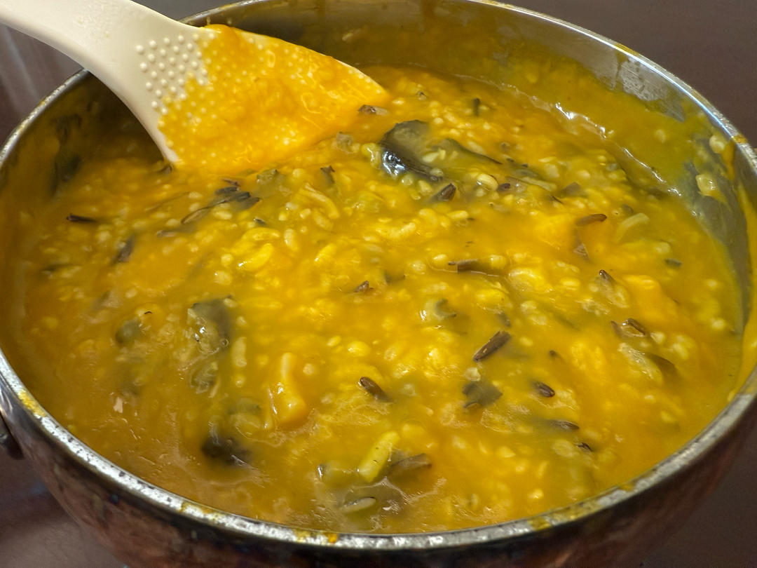 菰米(野米)金汤元贝海参粥