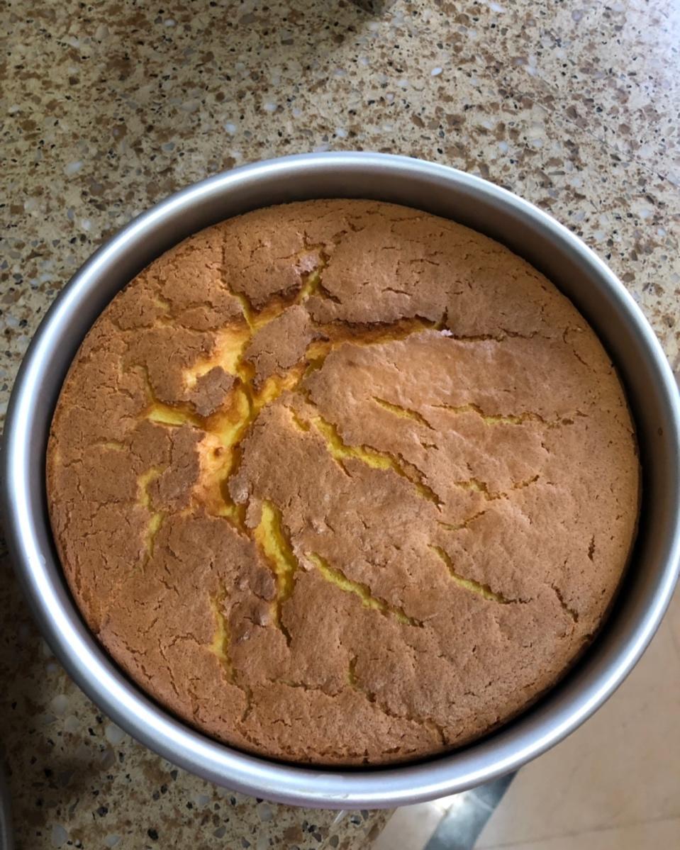 新奇士橙雪顶戚风