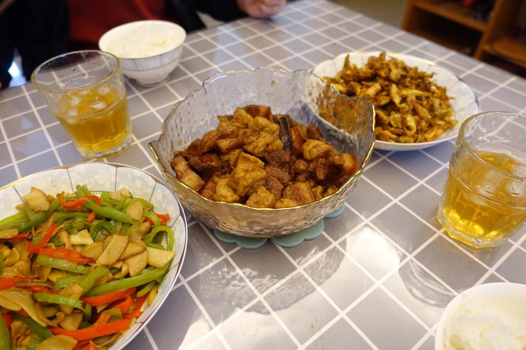 豆泡红烧肉