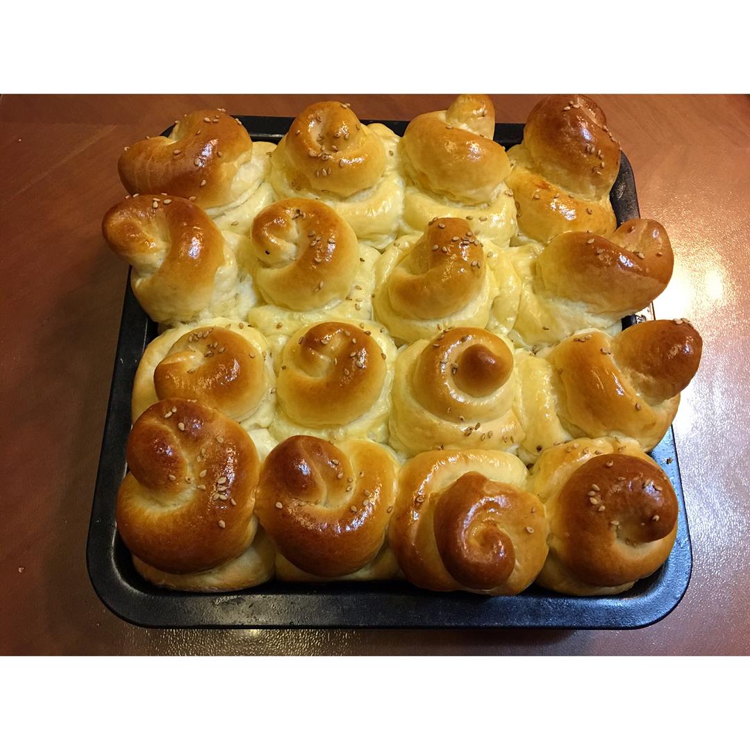 奶油蜂蜜小面包