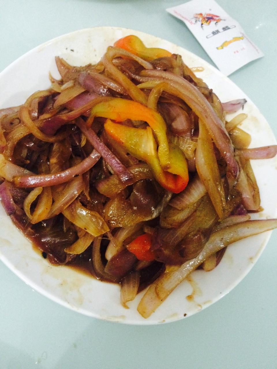 洋葱炒肉