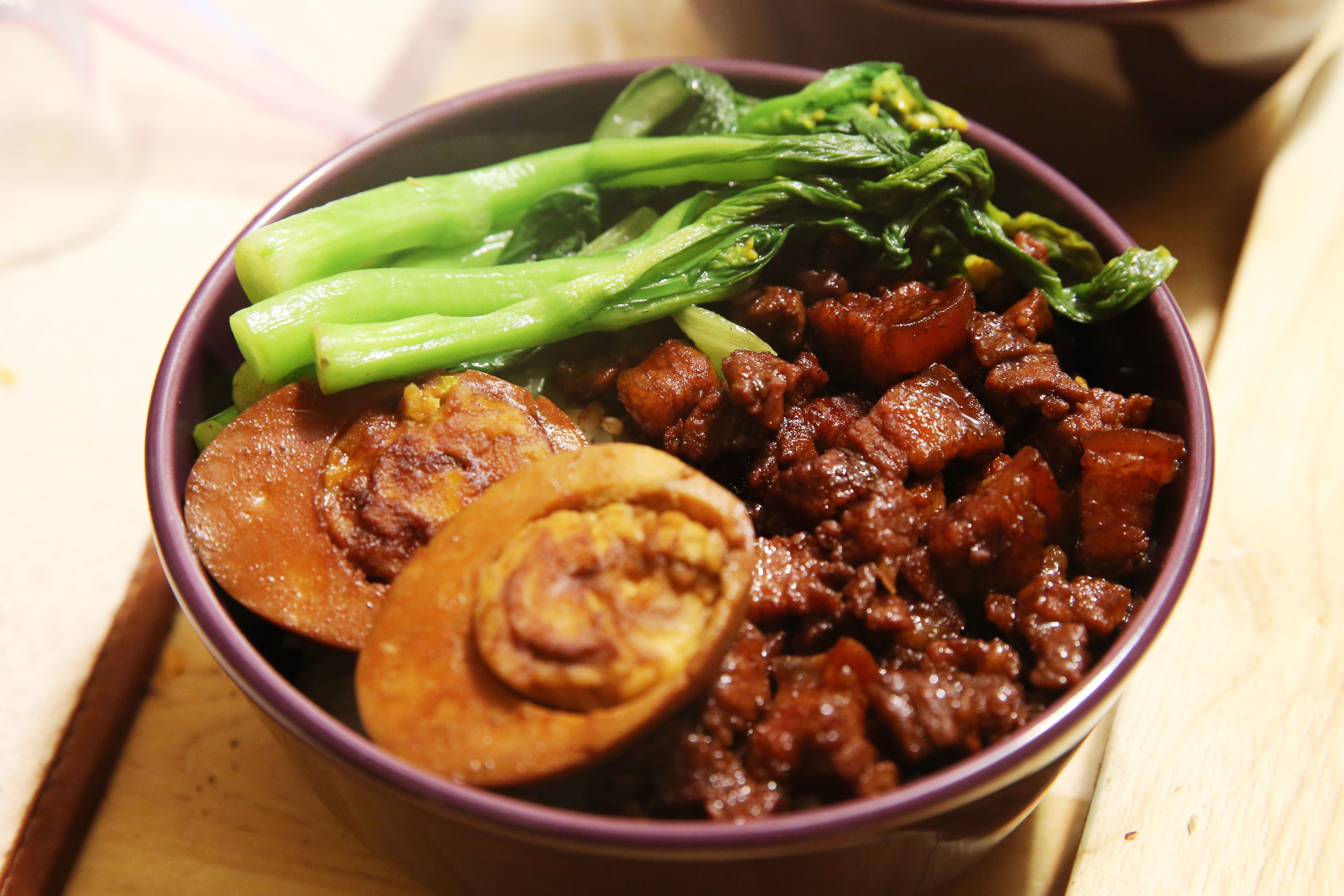 家常卤肉饭
