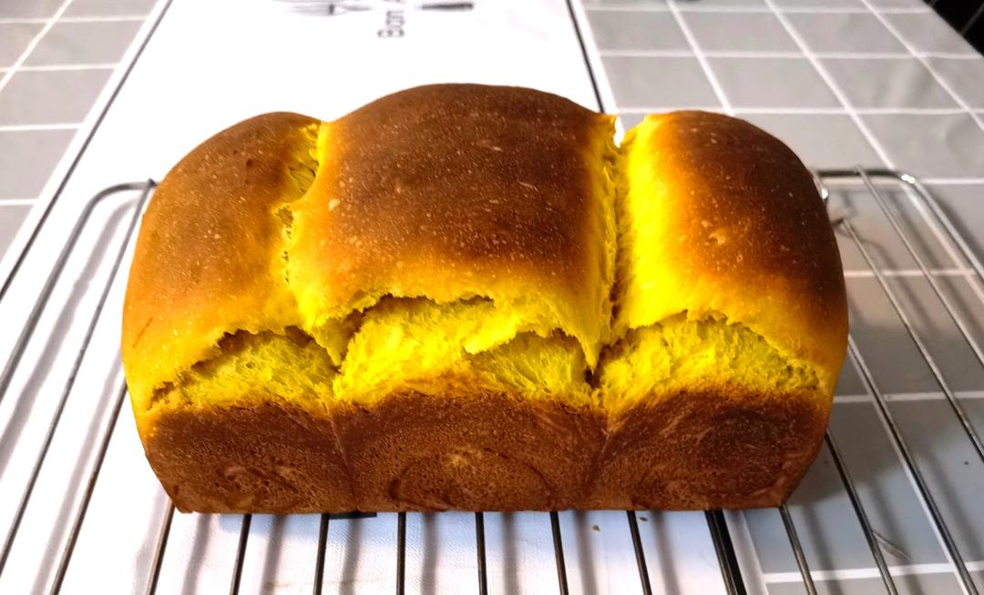 软绵香醇的南瓜吐司