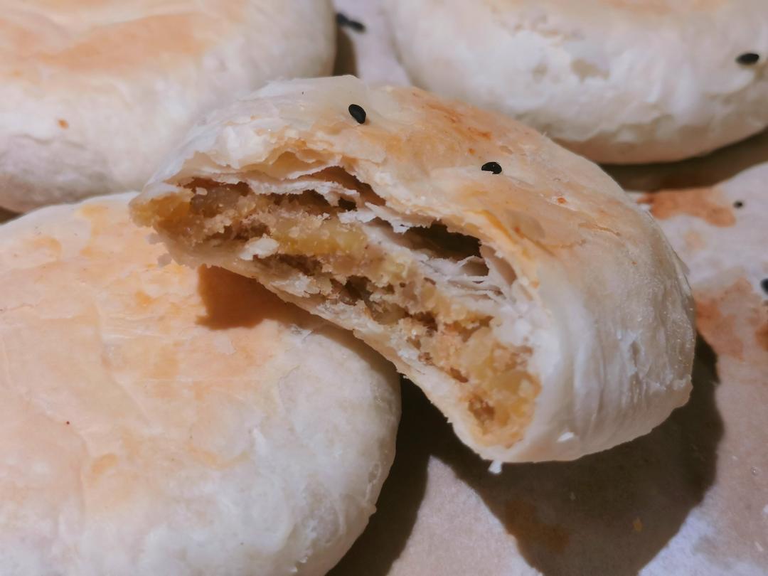 层层酥脆的完美蛋黄酥