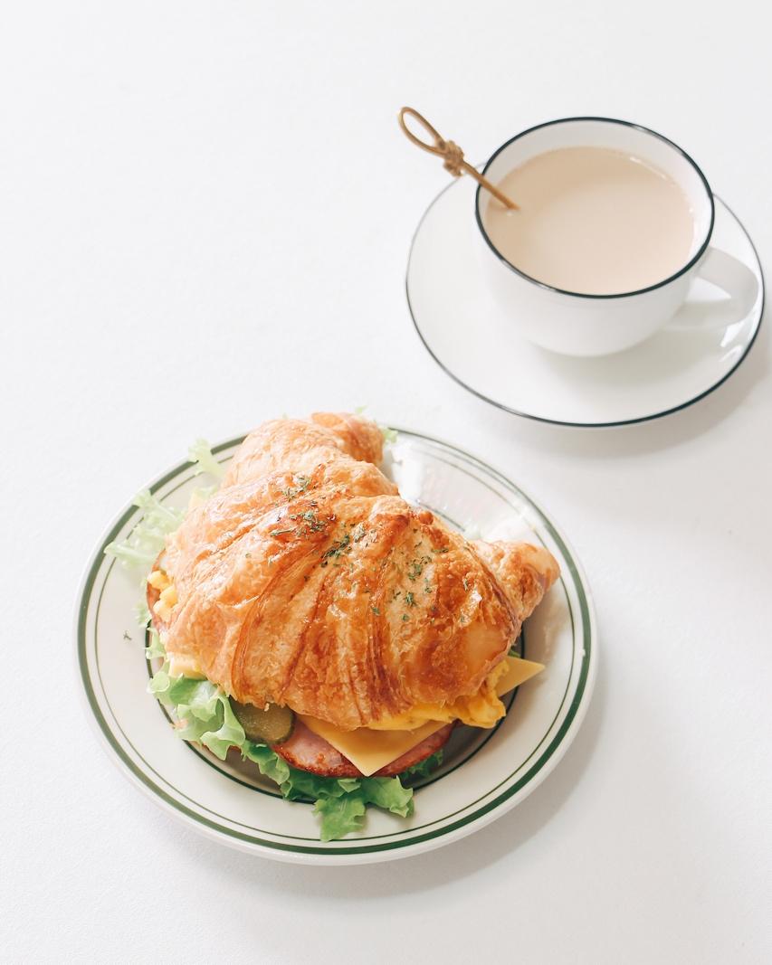 可颂三明治brunch