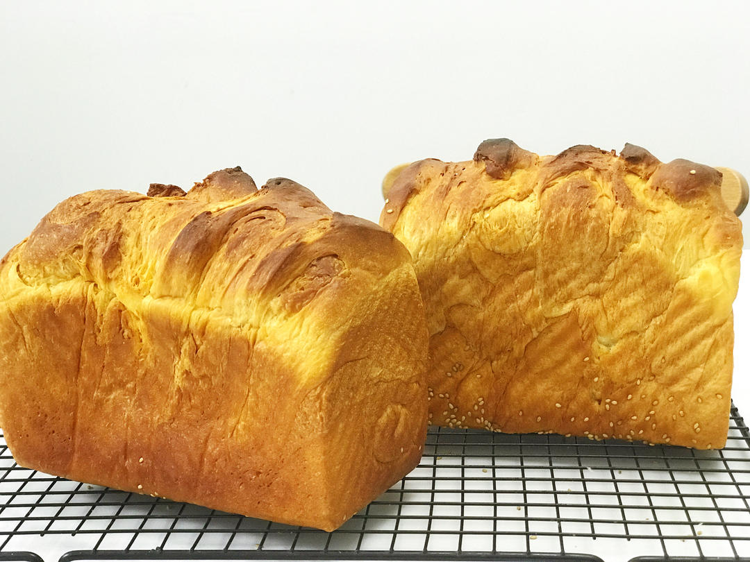 好吃到可以辞职开店的海盐黄油吐司，真的是又软又香！