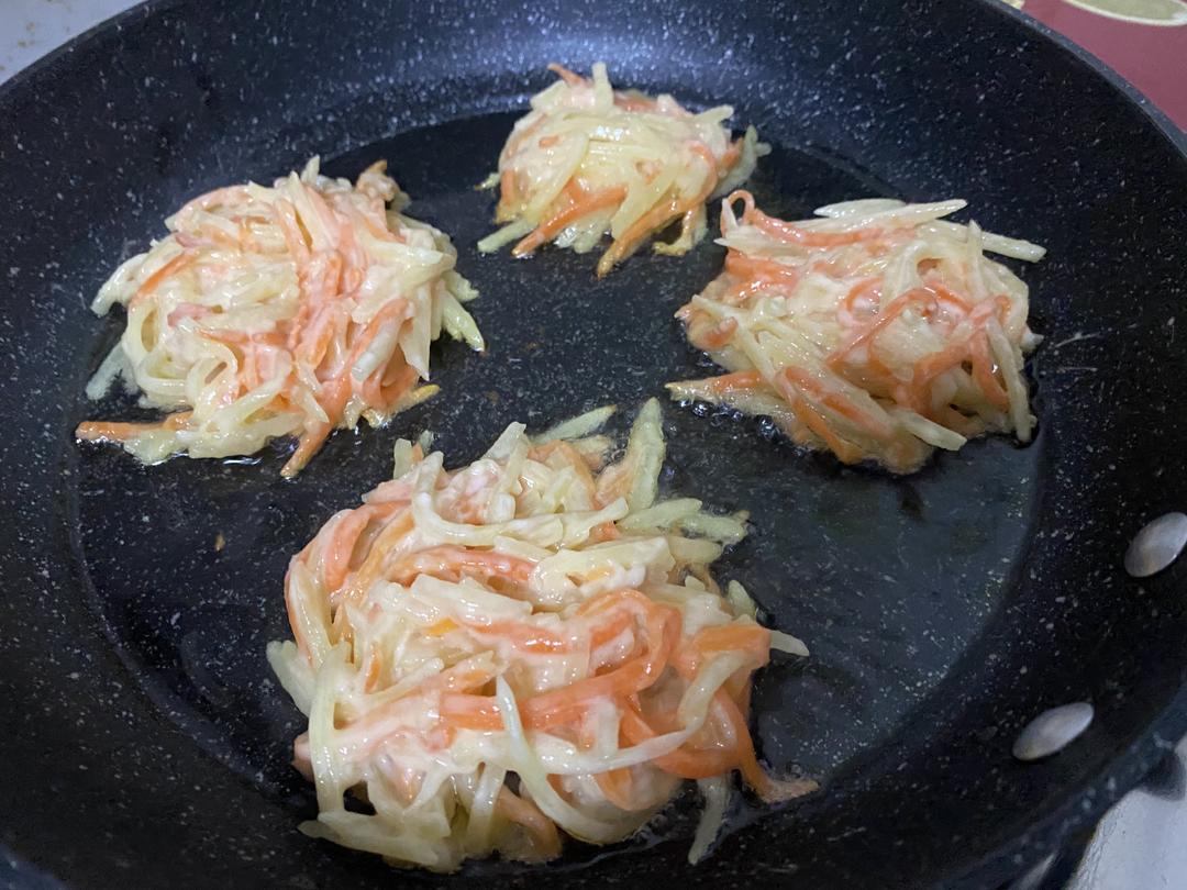 土豆萝卜饼🌵的做法 步骤4