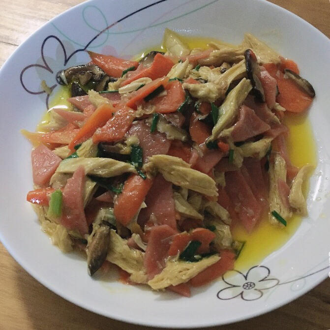 腐竹烧香菇