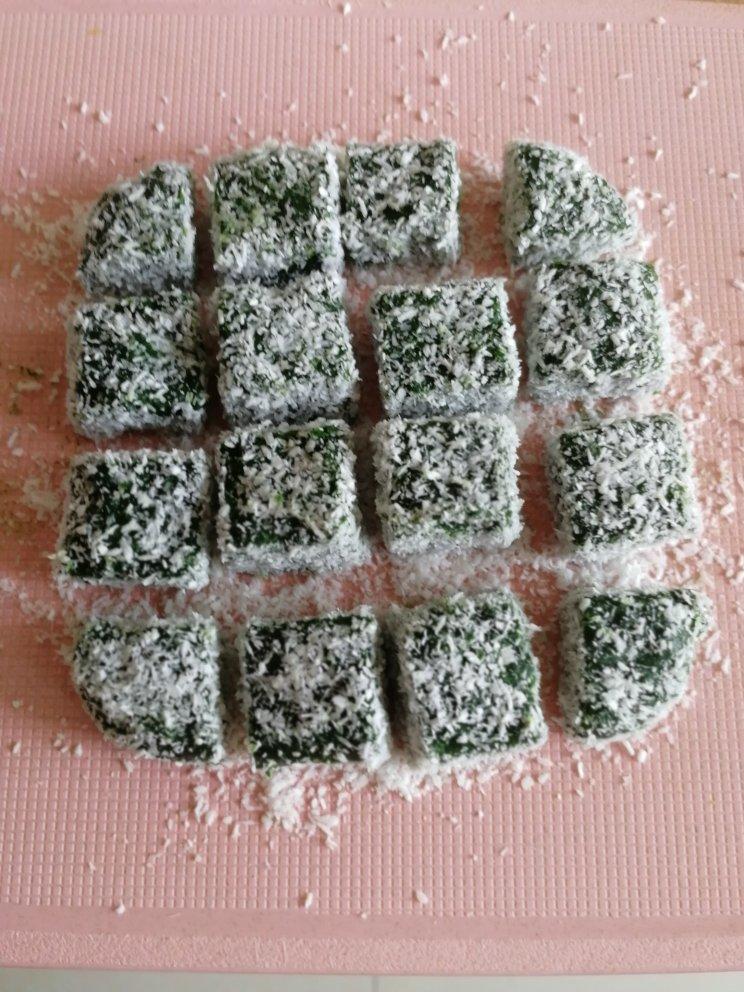 菠菜椰蓉方糕  宝宝辅食食谱