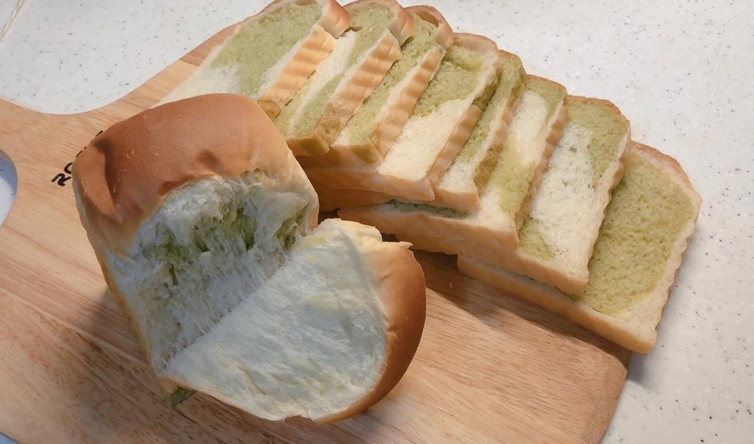 抹茶双色吐司