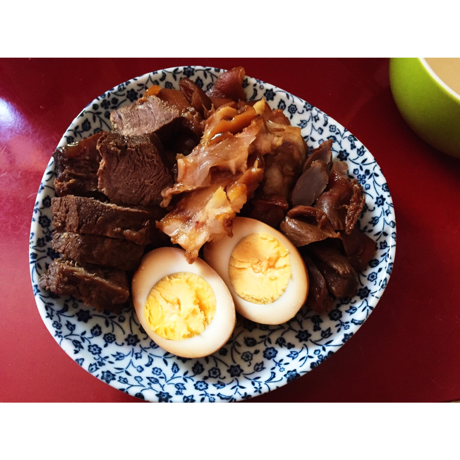 传统家乡卤味（卤五花肉、鸡爪、鸭胗等）