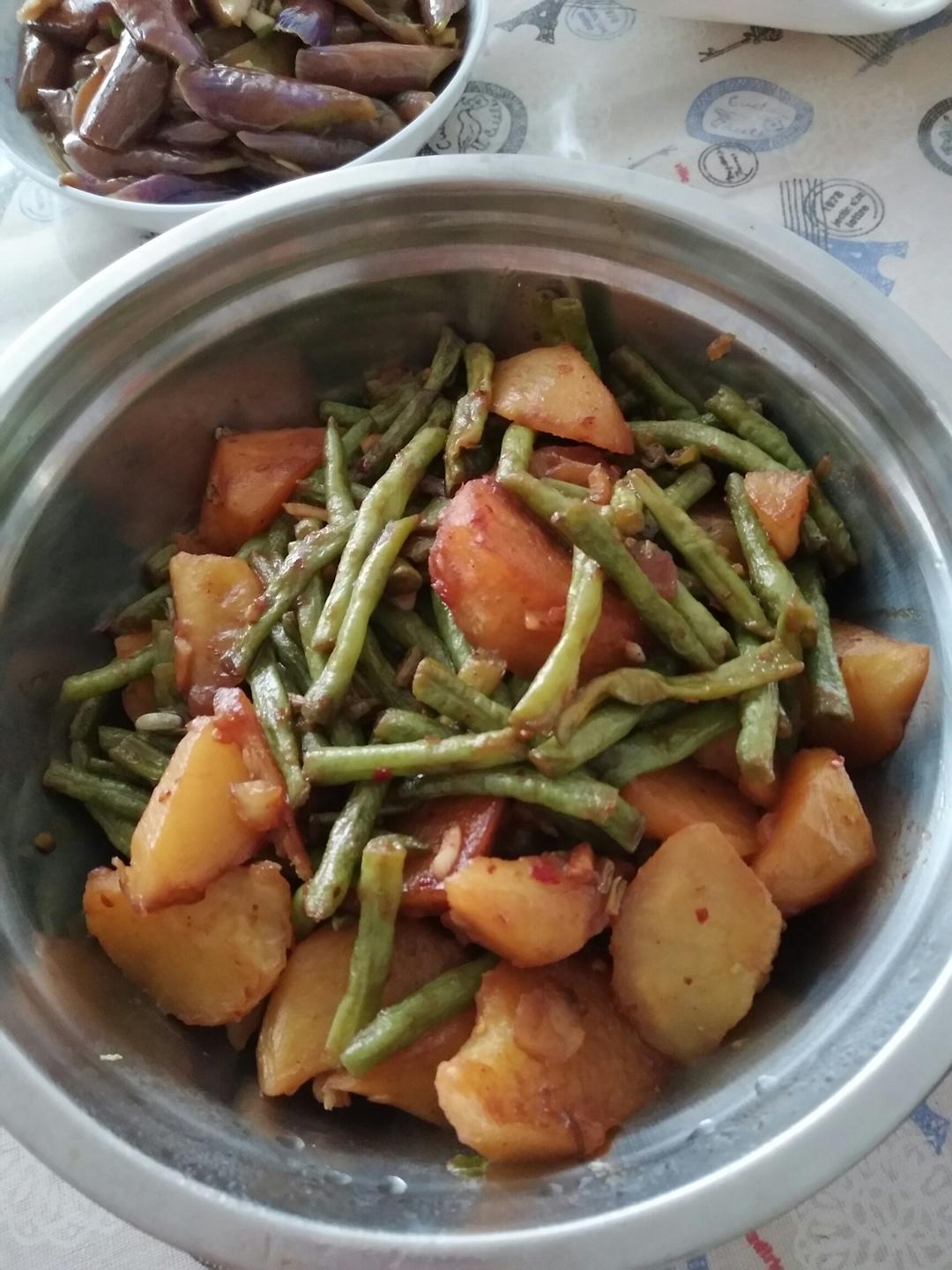 土豆炖豆角
