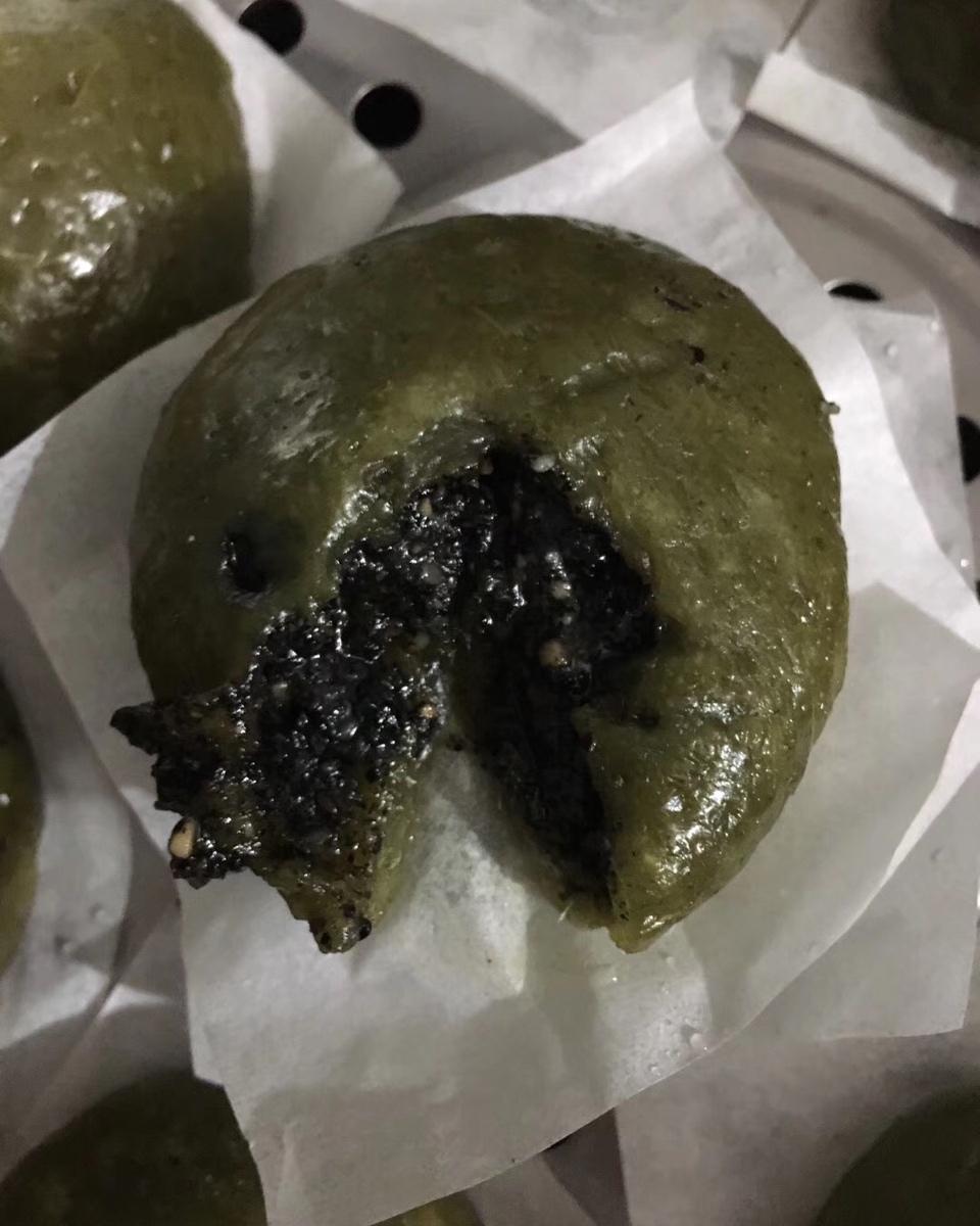 《Tinrry+》咸蛋黄肉松青团+红豆沙青团