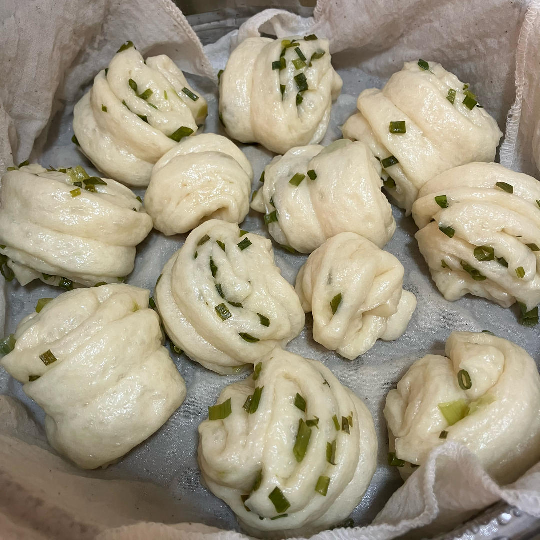 传统的葱油花卷