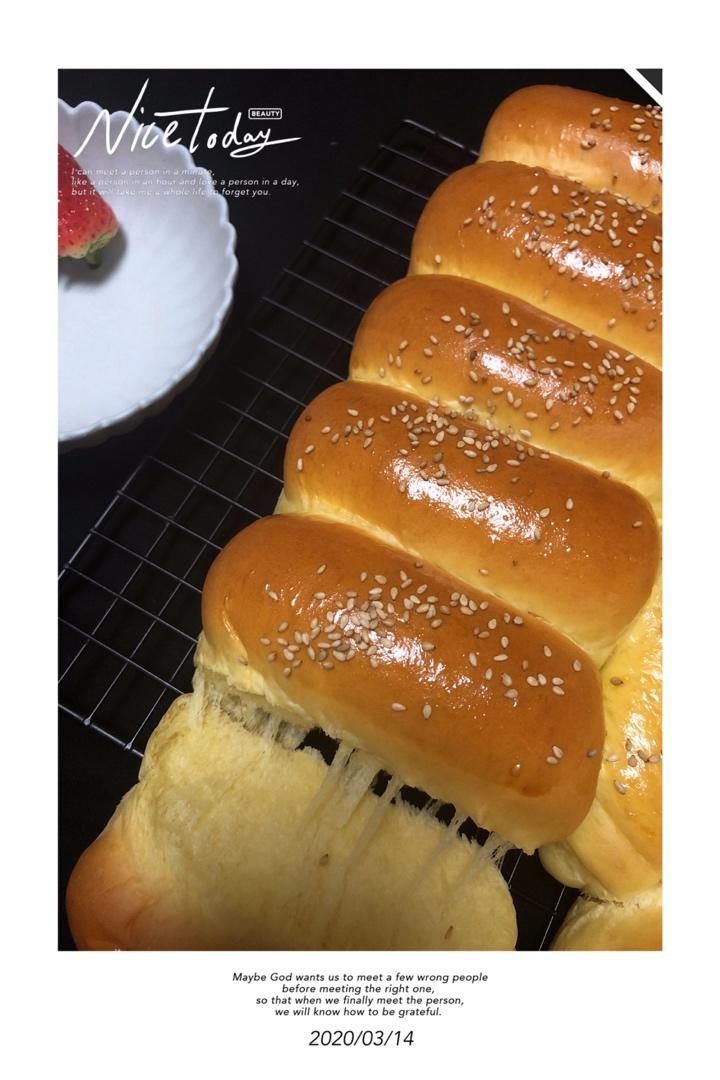 椰蓉奶香小餐包