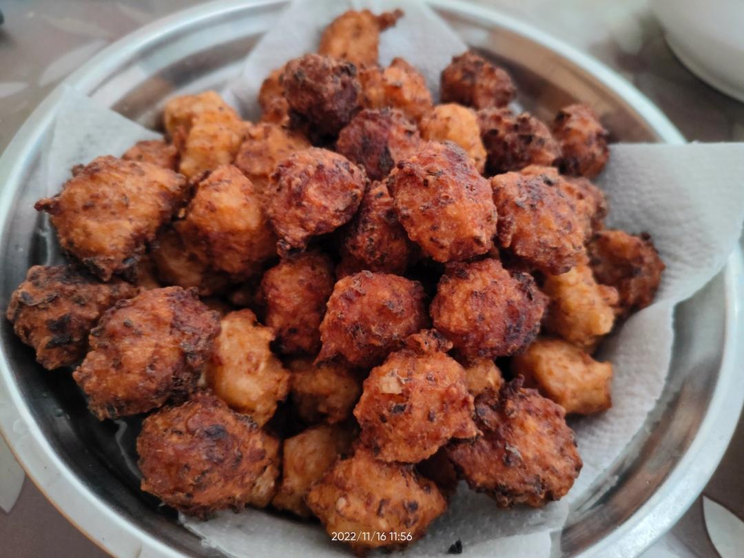 酥炸肉丸