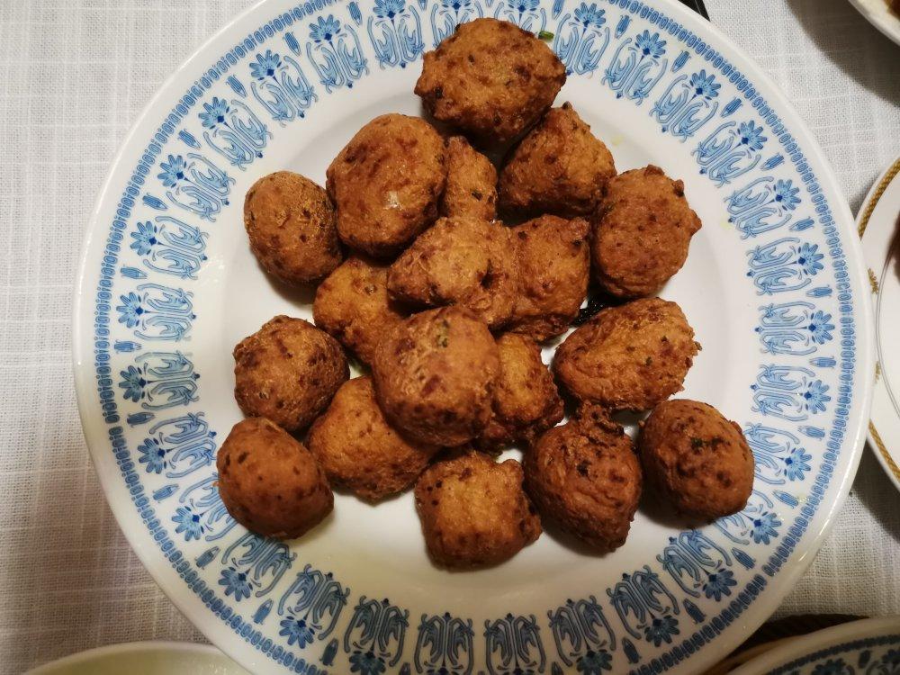 香酥豆腐丸子（外酥里嫩）