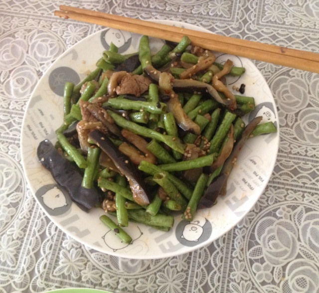 豆角烧茄子