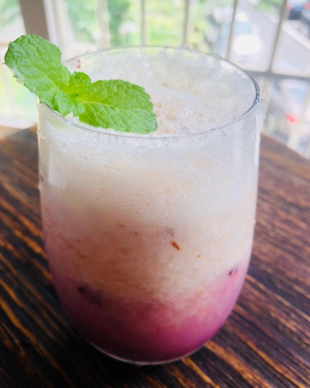 琦7做的海盐荔枝苏打