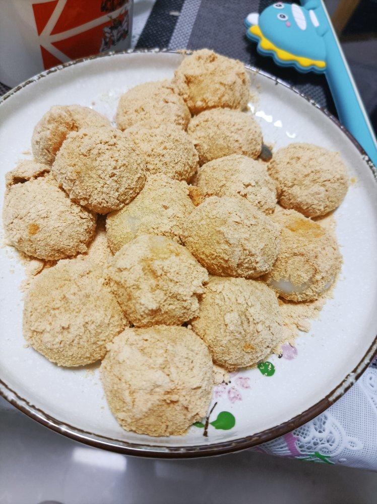 黄豆粉糯米糍