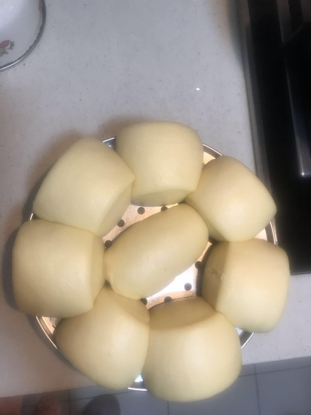 黑米粉刀切馒头