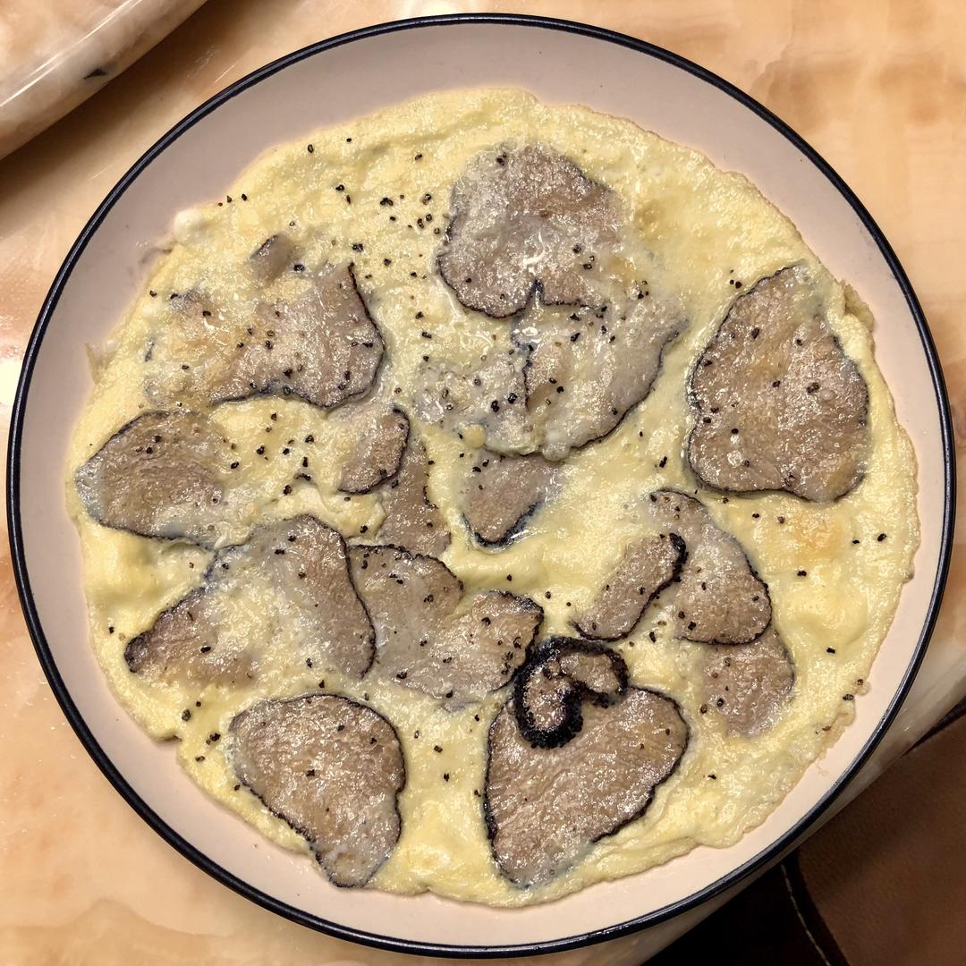 椰香黑松露蛋饼