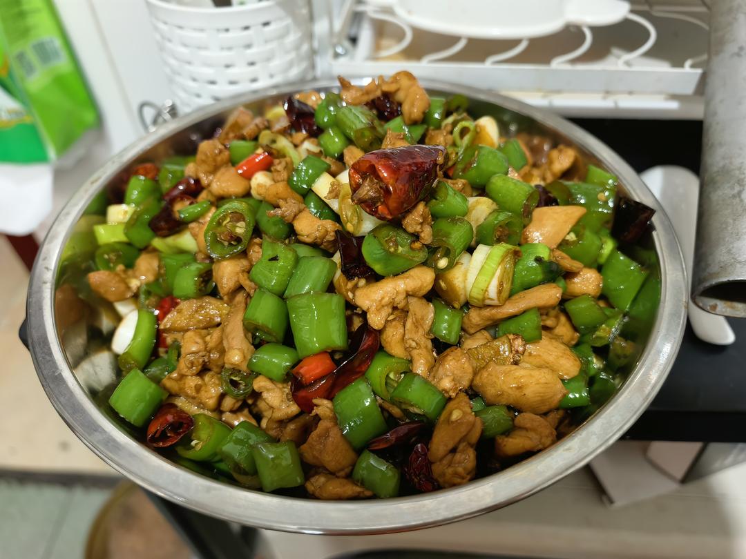 辣子鸡丁