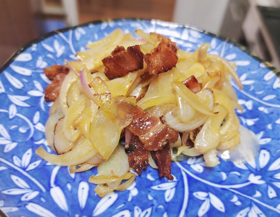 简单西餐配菜：焦糖洋葱