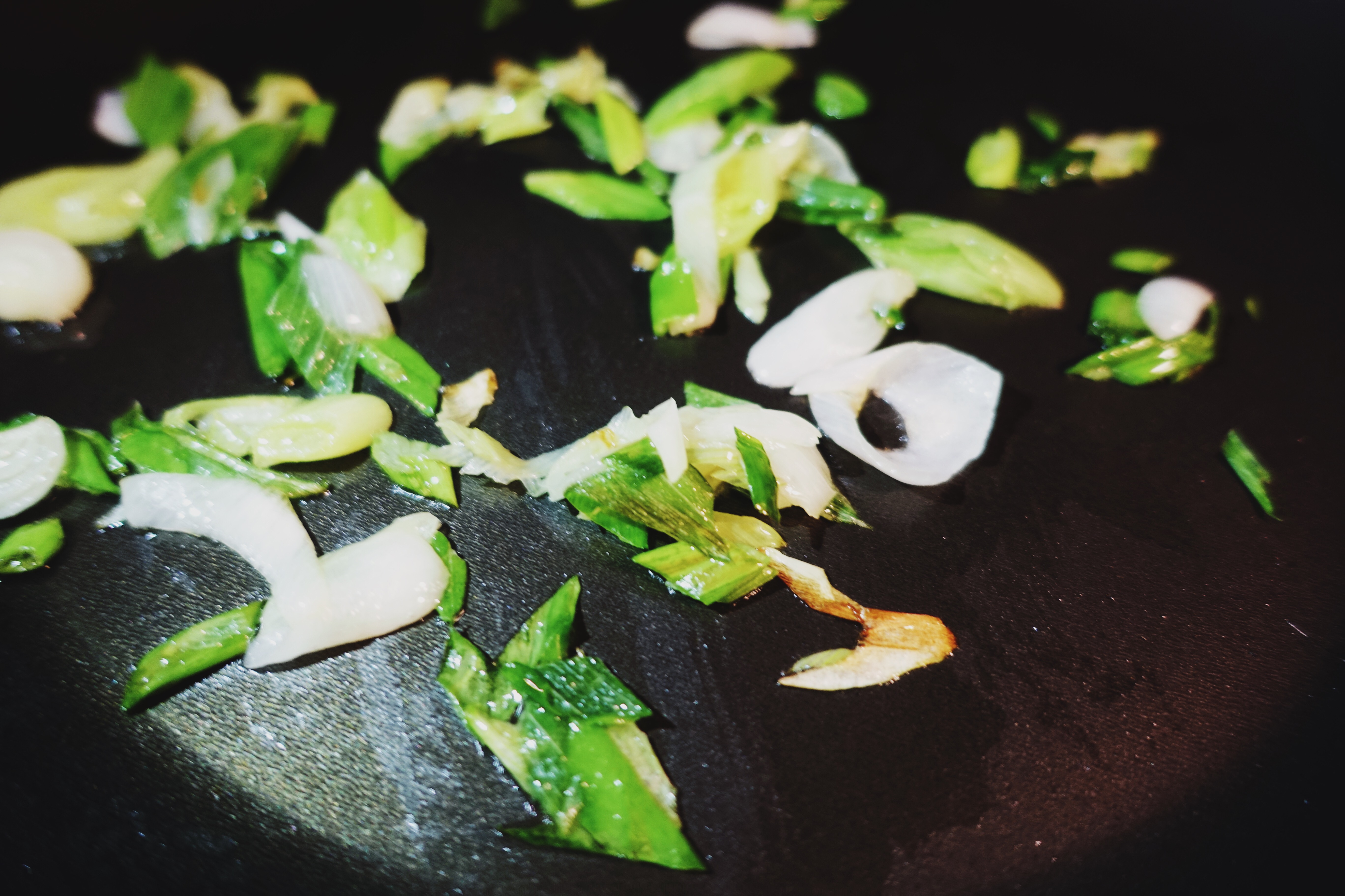 川香豆泡炖白菜的做法 步骤3