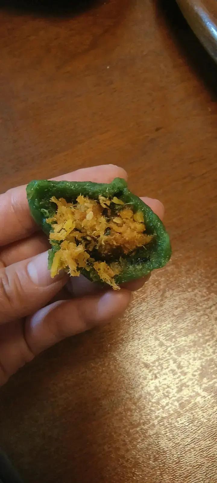 清明必吃的艾草青团