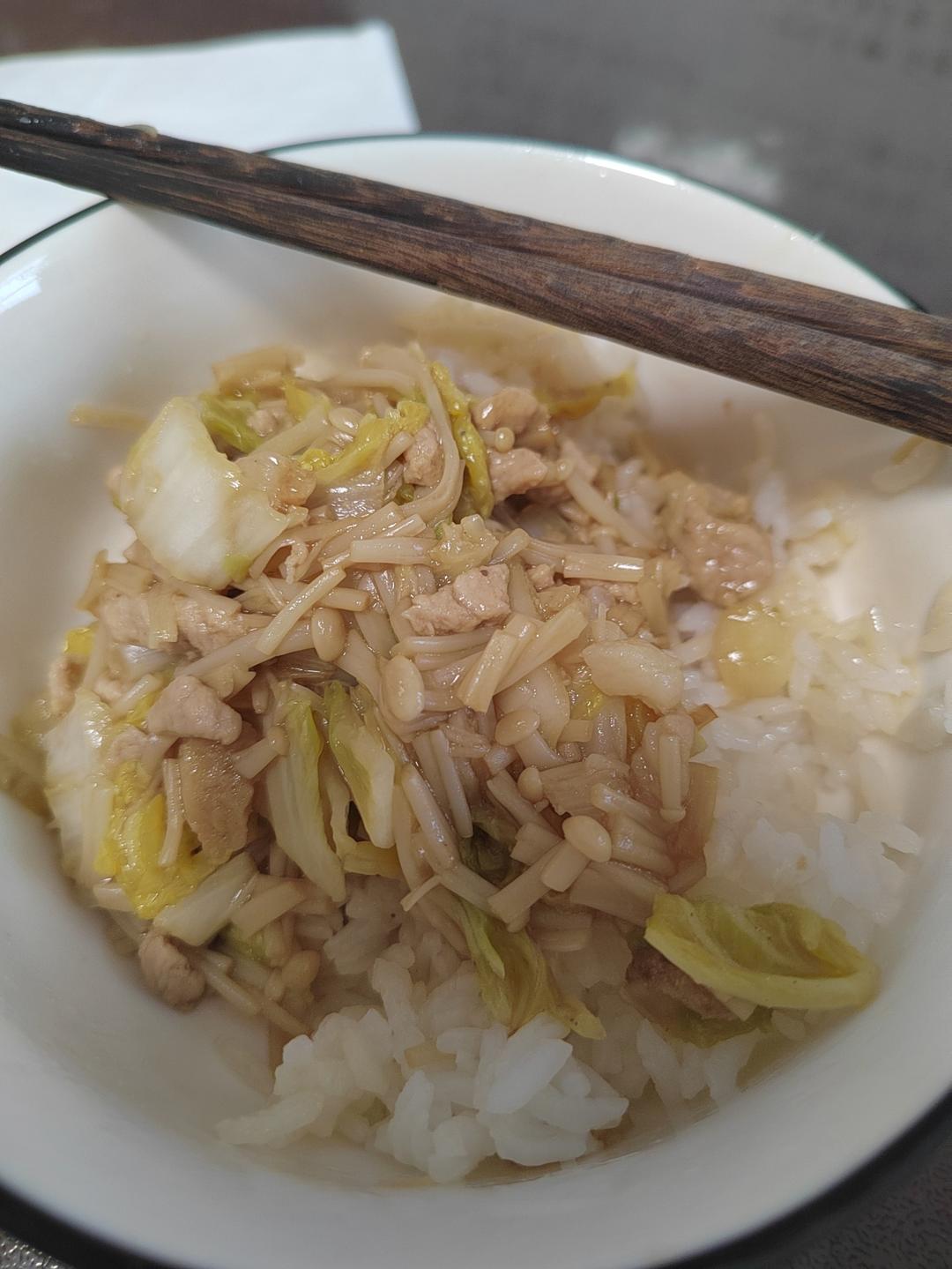 不用煎，好吃到停不下来的春卷！一口气吃一盘（饺子皮版）