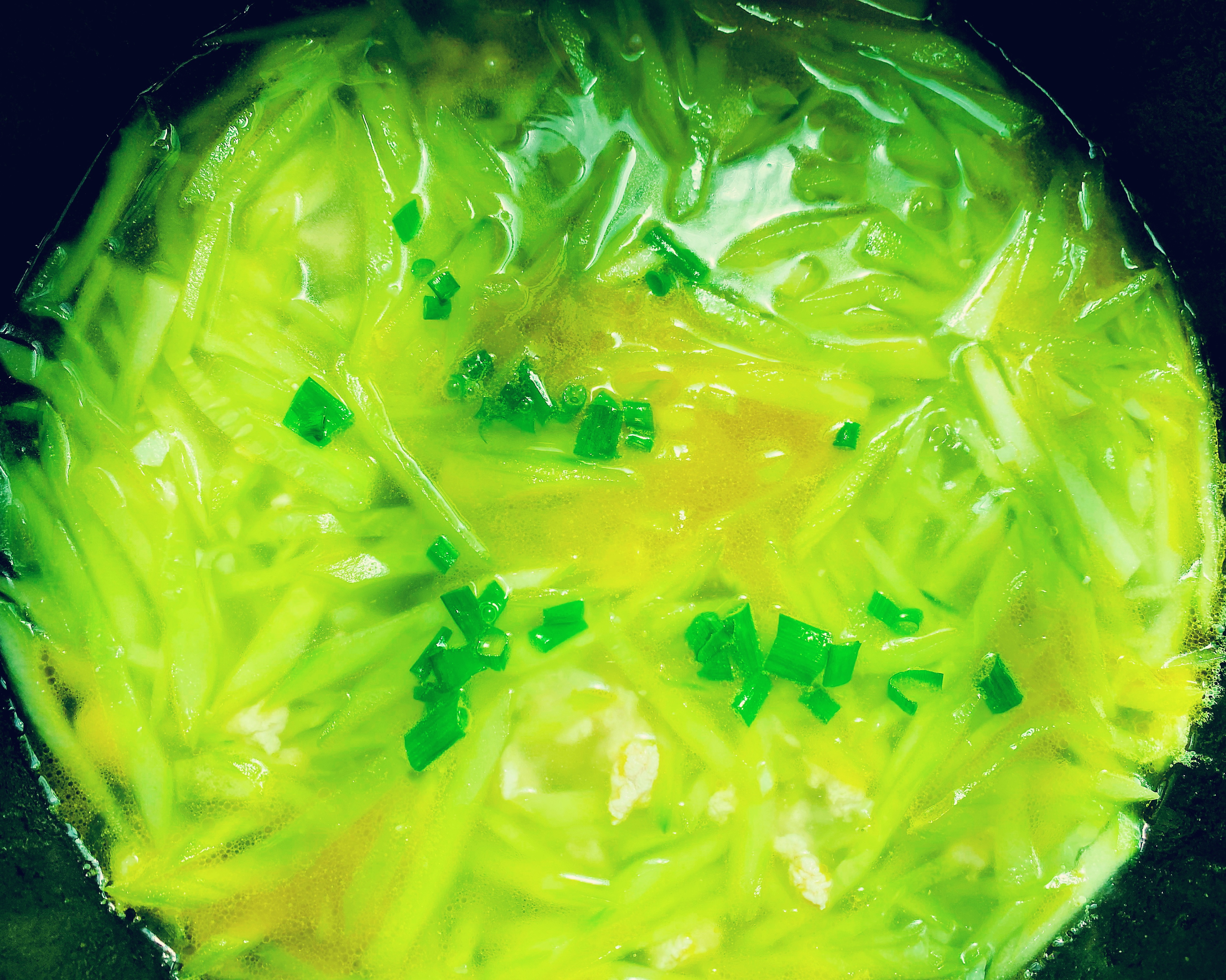 黄瓜丝汤图片