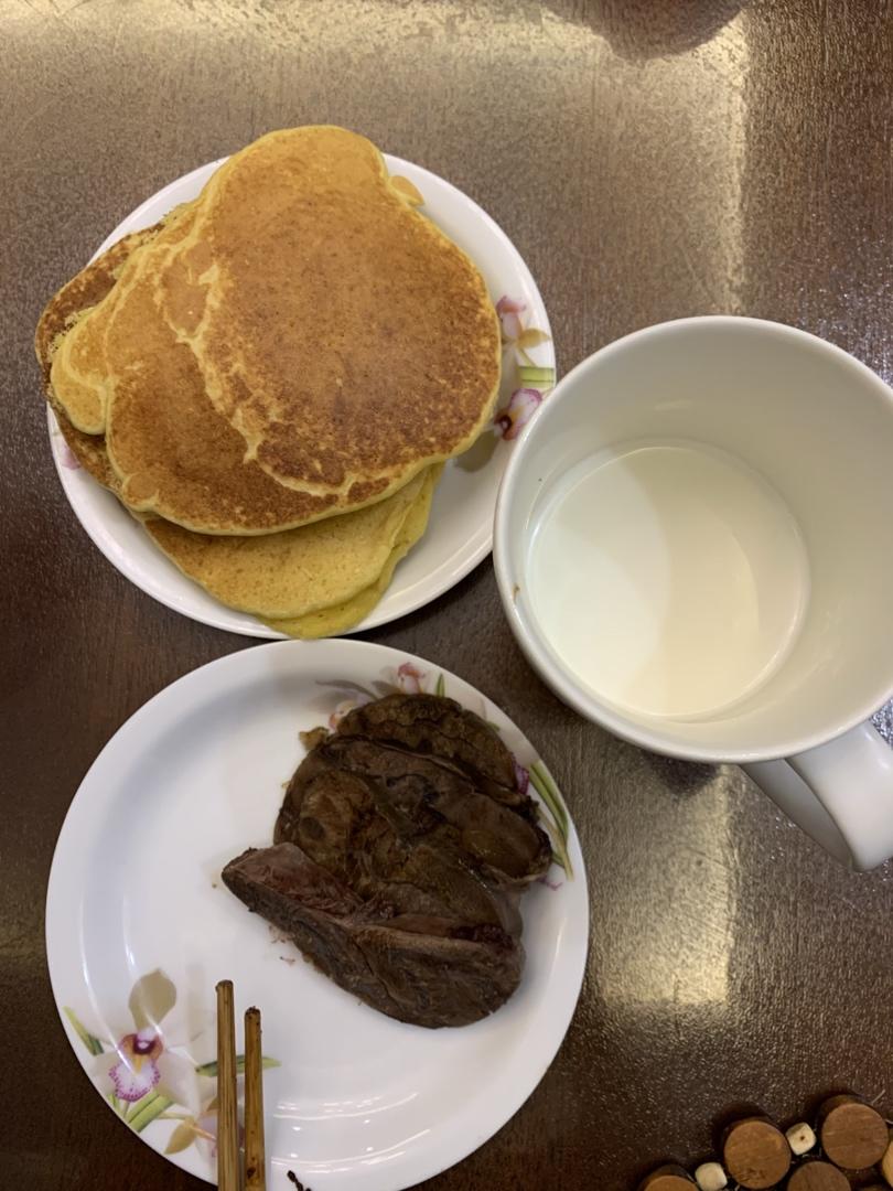 奶香玉米面饼