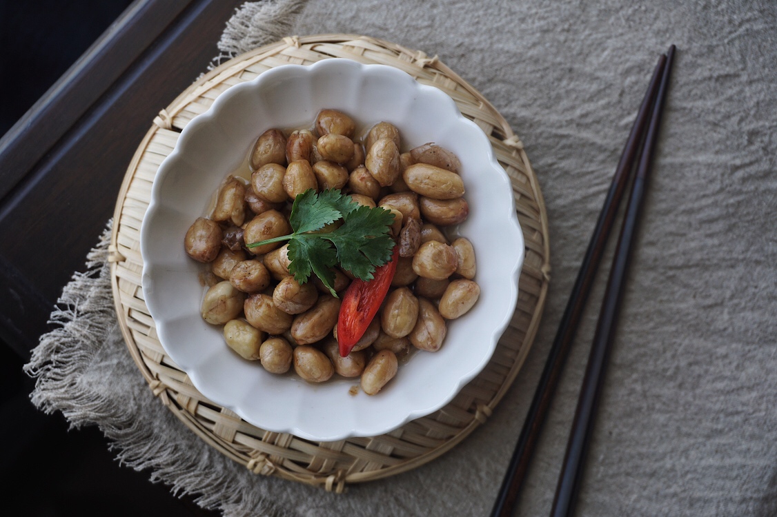 开胃小菜—米醋蜂蜜花生的做法