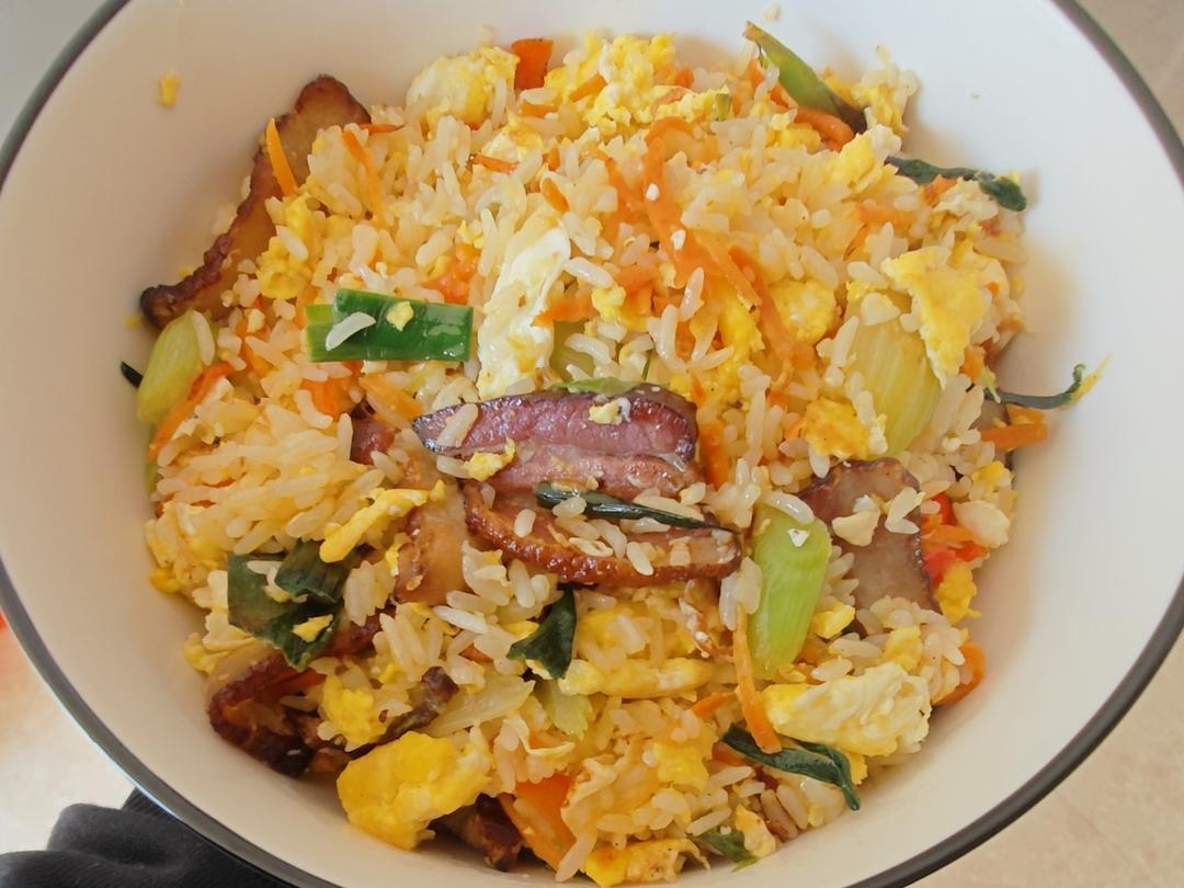 腊肉炒饭