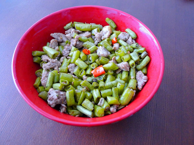 酸豆角炒肉末