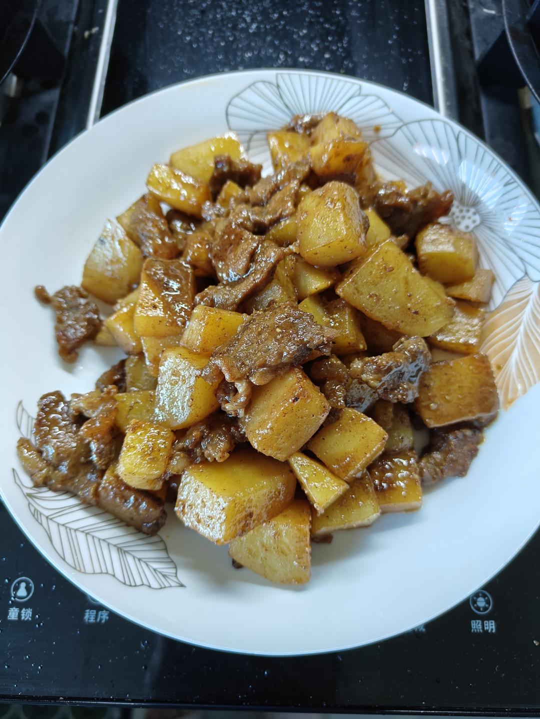 孜然土豆牛肉