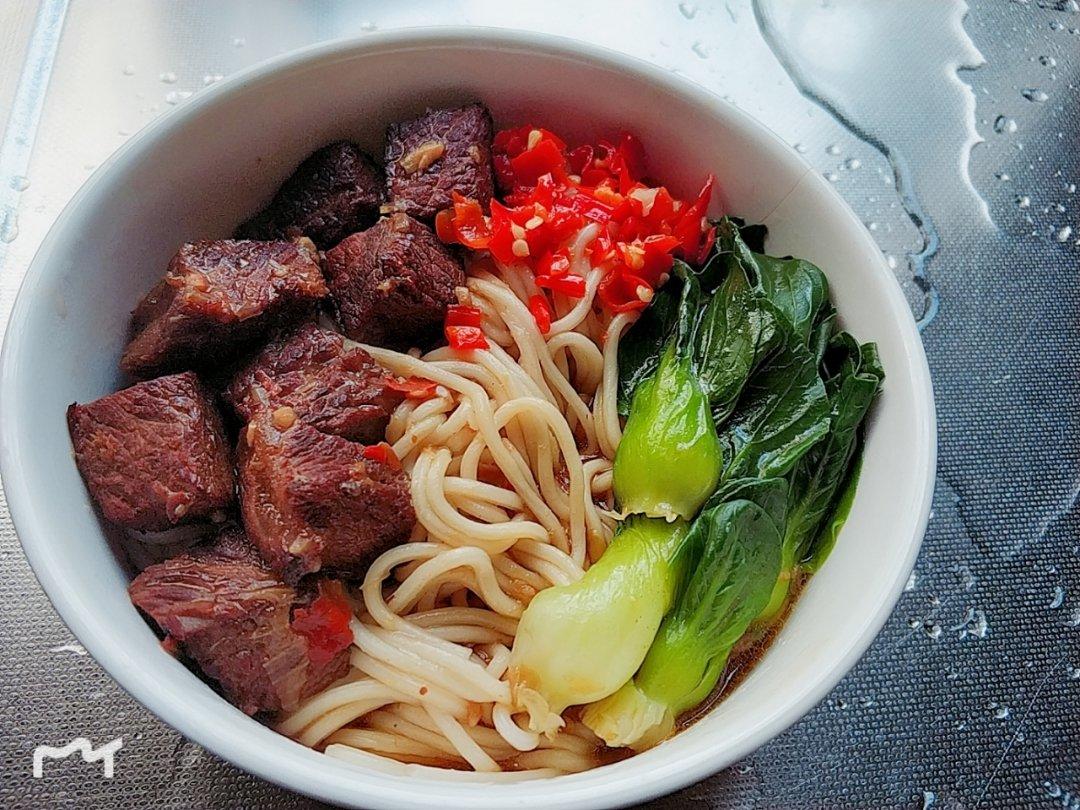 红烧牛肉面